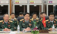 Vietnam nimmt an ASEAN-Verteidigungsministerkonferenz in Myanmar teil
