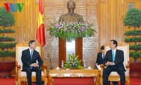 Premierminister Nguyen Tan Dung empfängt chinesischen Staatskommissar Yang Jiechi