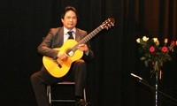 Vietnamesische Volkslieder sind im internationalen Gitarrenwettbewerb Berlin geehrt
