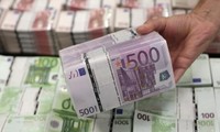 Europäische Kommission bietet Frankreich, Italien und Belgien mehr Zeit für Korrektur des Haushalts