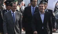 Eurogruppe und Griechenland sollen schnellstmöglich Vereinbarung über Hilfspaket erreichen