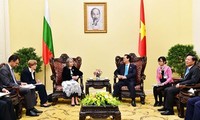 Parlamentspräsident und Premierminister empfangen bulgarische Vize-Präsidentin Margarita Popova