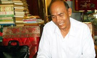 Lehrer Lam Es lernt und arbeitet nach dem Vorbild Ho Chi Minhs