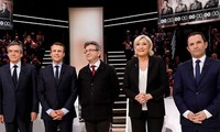 Französische Wähler geben ihre Stimme für die Präsidentschaftswahl ab