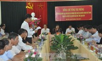 Vizeparlamentspräsidentin Tong Thi Phong besucht Lang Son