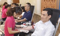Regierungsbüro führt Programm zum freiwilligen Blutspenden durch