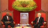 KPV-Generalsekretär Nguyen Phu Trong empfängt den Vizepräsident des kubanischen Staatsrats Salvador Valdés Mesa 
