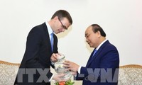 Premierminister Nguyen Xuan Phuc empfängt den estnischen Außenminister