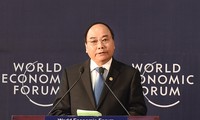 Premiermister Nguyen Xuan Phuc nimmt an der jährlichen Konferenz des Weltwirtschaftsforum im schweizerischen Davos teil