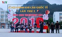 Zweites internationales Heißluftballon-Fest in Moc Chau