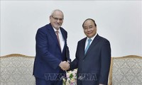 Premierminister Nguyen Xuan Phuc empfängt IFC-Generaldirektor 