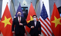 Gespräch zwischen Außenministern Vietnams und der USA