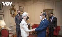 Botschafter Nguyen Quoc Dung trifft Vertreterin des US-Außenministeriums