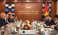 Zusammenarbeit in Bildung zwischen Vietnam und der Schweiz und zwischen Vietnam und Deutschland verstärken