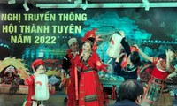 Ausstellung von 50 großen Laternen beim Thanh Tuyen-Fest