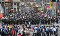 Eskalierte Demonstration: Regierung in Peru bemüht sich um Entschärfung politischer Krise