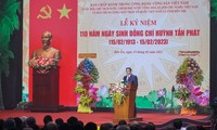 Feier zum 110. Geburtstag des Revolutionärs Huynh Tan Phat