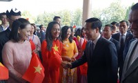 Staatspräsident Vo Van Thuong beginnt Aktivitäten beim „Gürtel und Straße“-Forum in China 