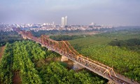 Dokumentarausstellung über die Entstehung und Änderung der Long Bien-Brücke
