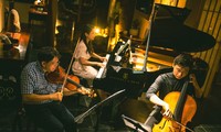 Schubert in a Mug: Gestaltung eines Ökosystems für klassische Musik in Vietnam