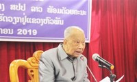 Glückwunsch zum 100. Geburtstag des ehemaligen laotischen Staatspräsidenten Khamtay Siphandone