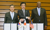 USA, Südkorea und Japan unterzeichnen MOU über Zusammenarbeit in Verteidigung