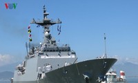 RoK naval ships visit Da Nang
