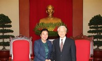 Vietnam, Laos tighten Party relations