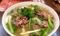 The Guardian names Hanoi one of seven famous Asian "food paradises"