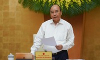 Vietnam will not accept growth of 2.7% this year: PM