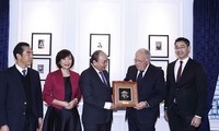 President promotes cultural, economic cooperation between Vietnam and Switzerland 