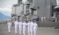 Japan’s training ships visit Da Nang city