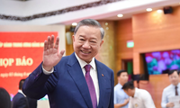 Foreign leaders congratulate Party General Secretary, State President To Lam