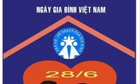 กิจกรรมขานรับปีครอบครัวเวียดนามและวันครอบครัวเวียดนาม2013
