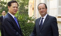 ผลักดันความสัมพันธ์เวียดนาม-ฝรั่งเศส