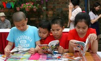 วันหนังสือเวียดนาม-การส่งเสริมวัฒนธรรมการอ่านหนังสือ