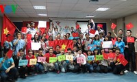 นักศึกษาเวียดนามในรัสเซียแสดงจิตใจมุ่งสู่มาตุภูมิ