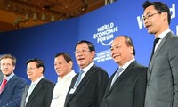 นายกฯเหงวียนซวนฟุกกล่าวปราศรัยในนัดเปิดประชุม WEF-ASEAN 2017