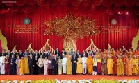 ผู้แทนต่างประเทศประทับใจกับงานวิสาขบูชาที่เวียดนาม
