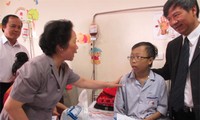 Vice President visits child patients