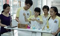 School students receive ASEAN young scientist awards