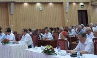 Party secretariat meets with retired senior leaders in the south