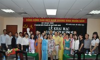 Improving Vietnamese teaching abroad