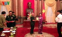 Vice President receives former soldiers of Quang Tri ancient citadel