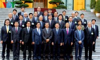 President receives delegation of Keidanren Japan-Vietnam Economic Cooperation Committee   