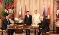 Vietnam, the Philippines issue joint statement