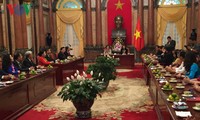 Vice President receives representatives of Vu A Dinh fund