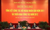 越共中央对外部举行2011年民间外交工作总结会议