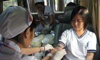 越南各地举行世界献血者日纪念活动