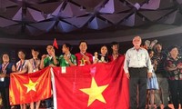 越南在环球自然日国际比赛中喜获金牌